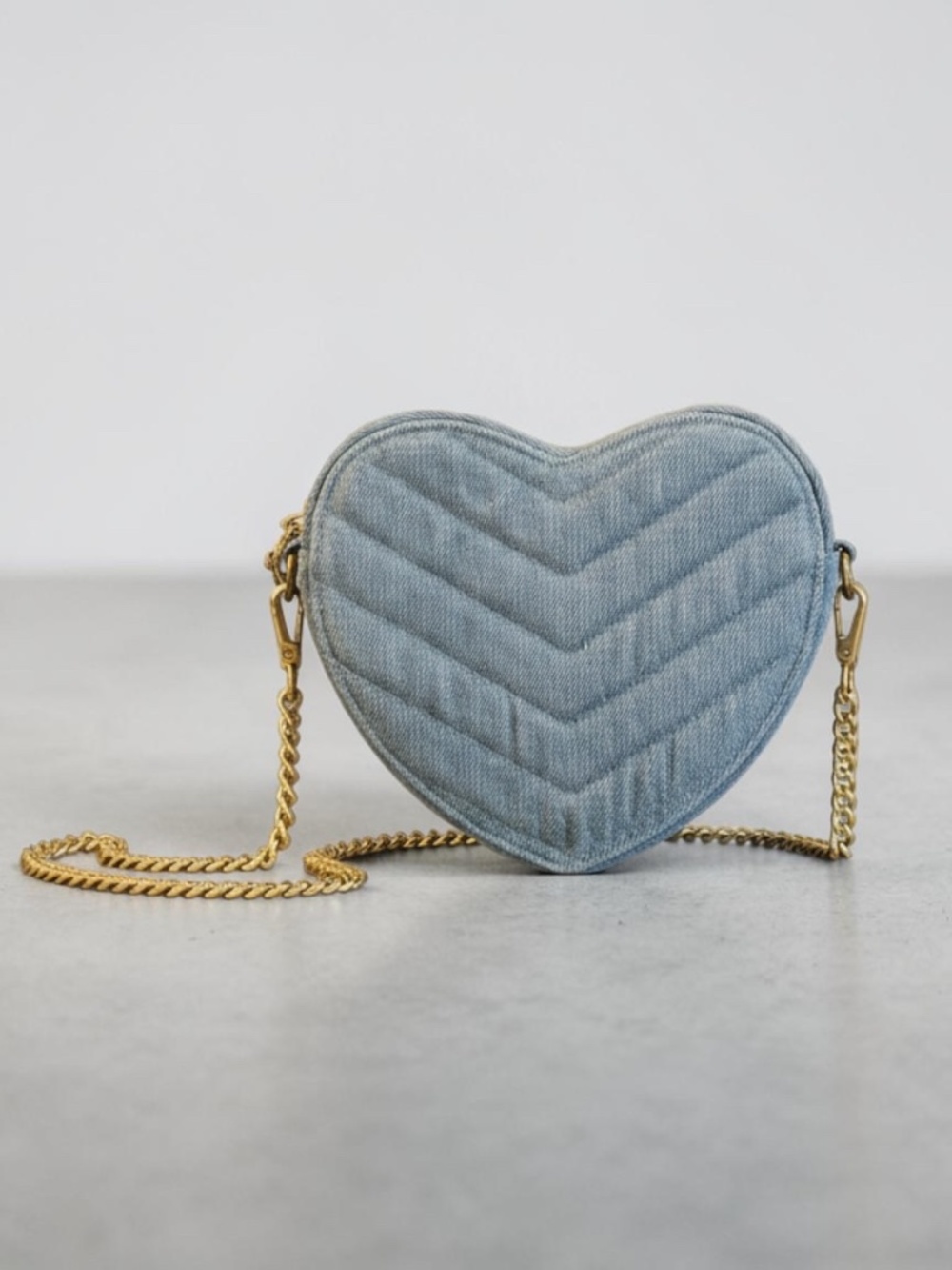 Heart Shaped Denim Crossbody Bag Quilted Blue w Chain & Extra Straps - Picture 2 of 13